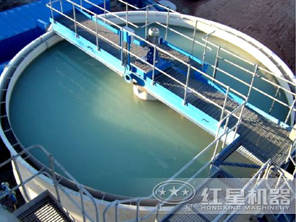 浓缩机现场图 浓缩机现场图