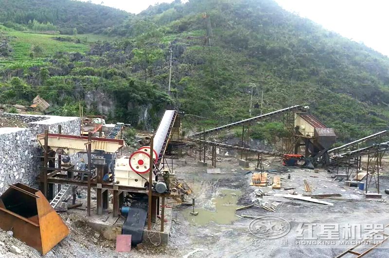 颚式破碎机生产现场 颚式破碎机生产现场