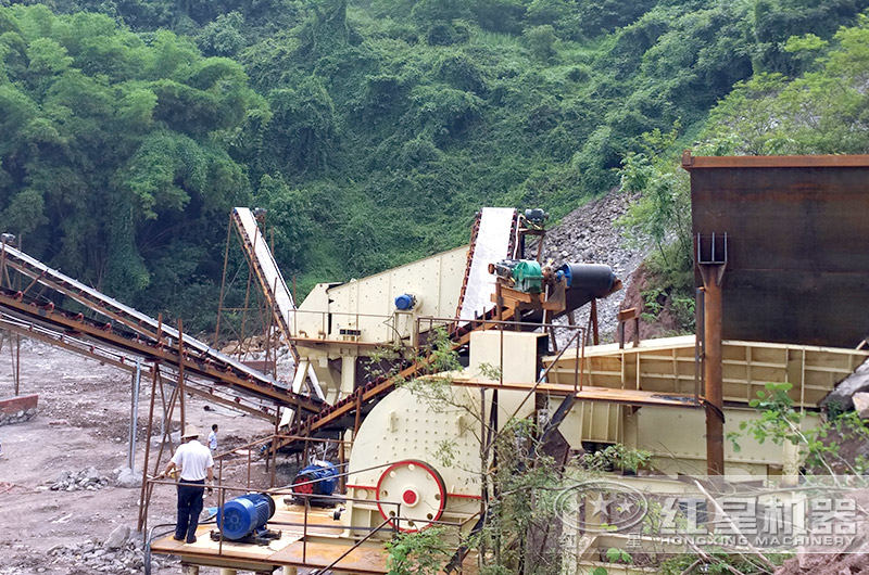 1416破碎机生产现场 1416破碎机生产现场