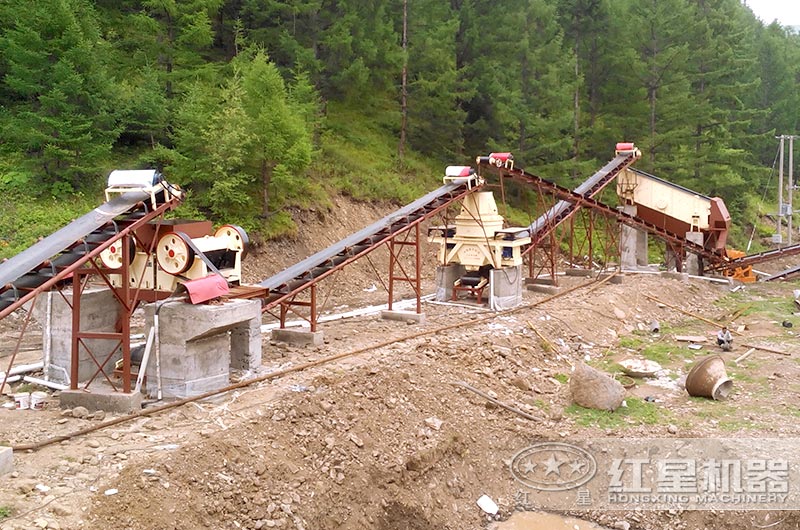 小型制砂生产线努力生产中! 小型制砂生产线努力生产中!