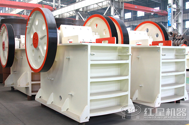 颚式破碎机车间实拍图 颚式破碎机车间实拍图