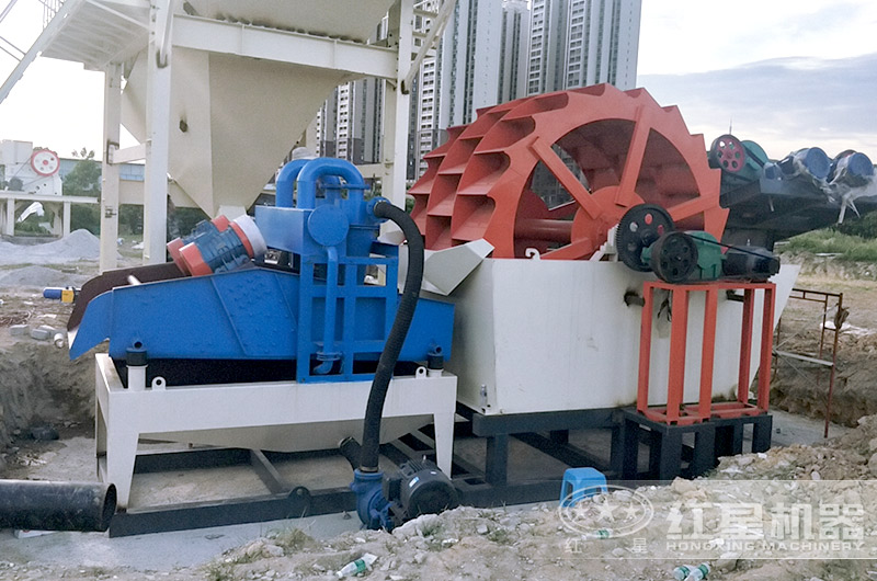 洗沙现场,一睹洗砂机风采 洗沙现场,一睹洗砂机风采